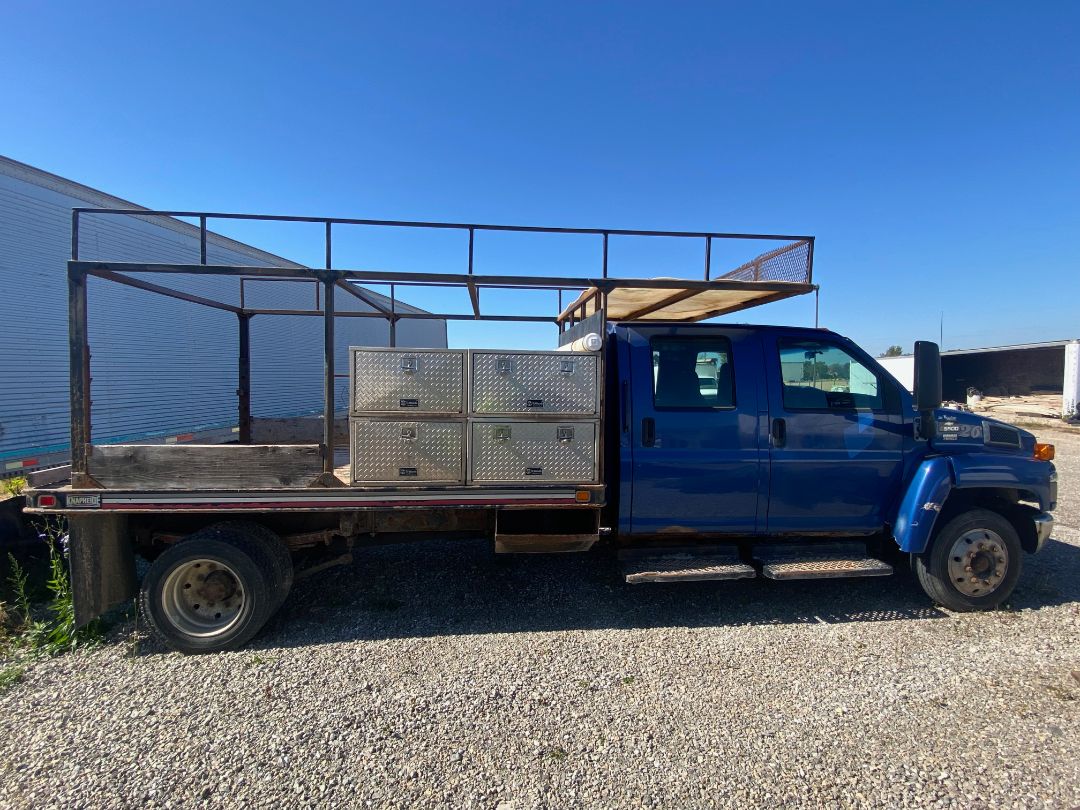 2003 CHEVROLET C5500 - Image 7